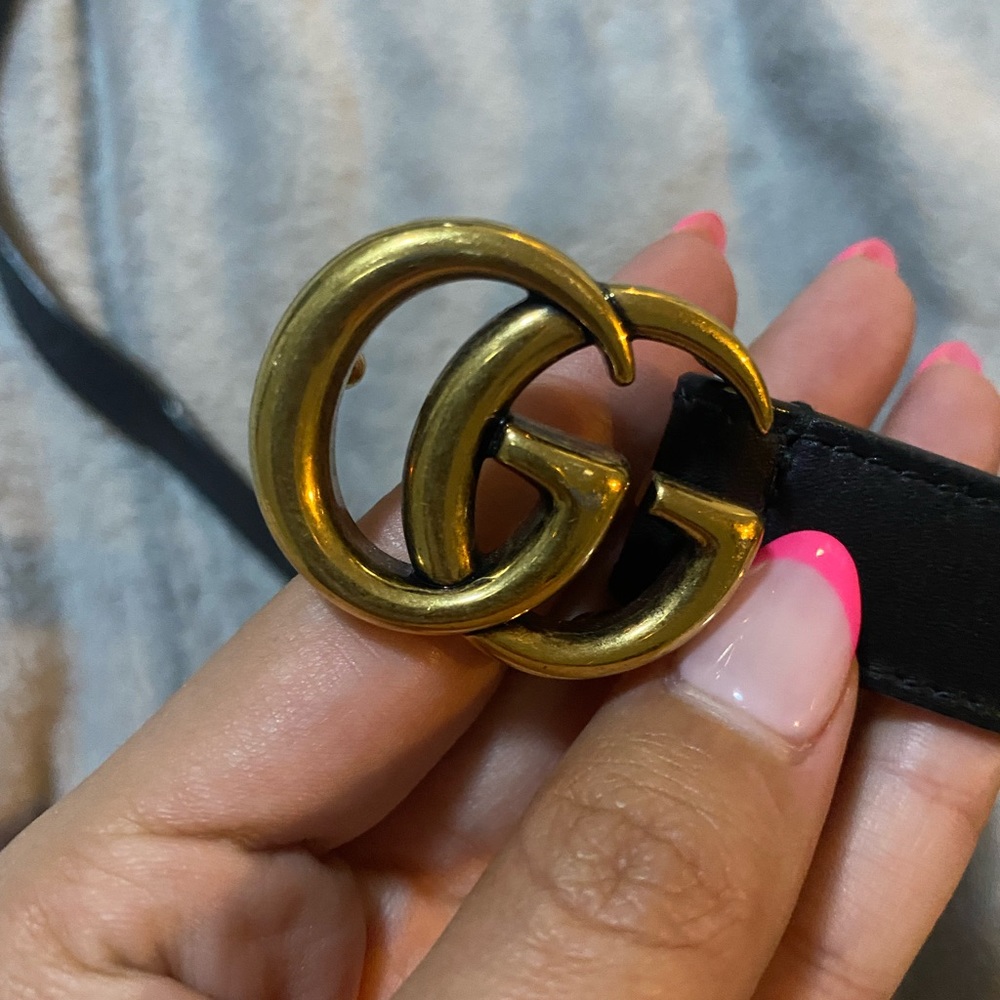 Gucci belt . This is authentic . Small